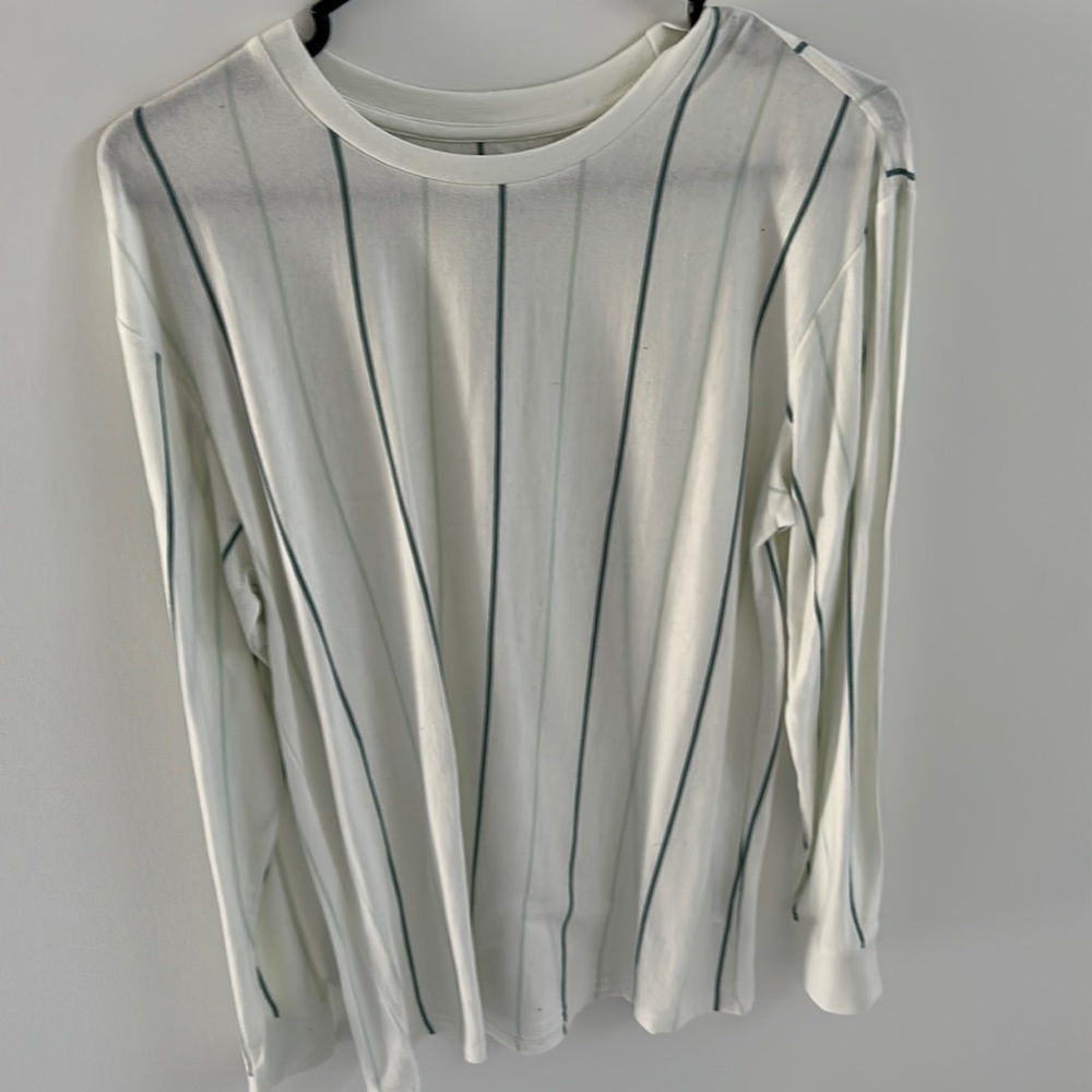 Pacsun long sleeve t shirt